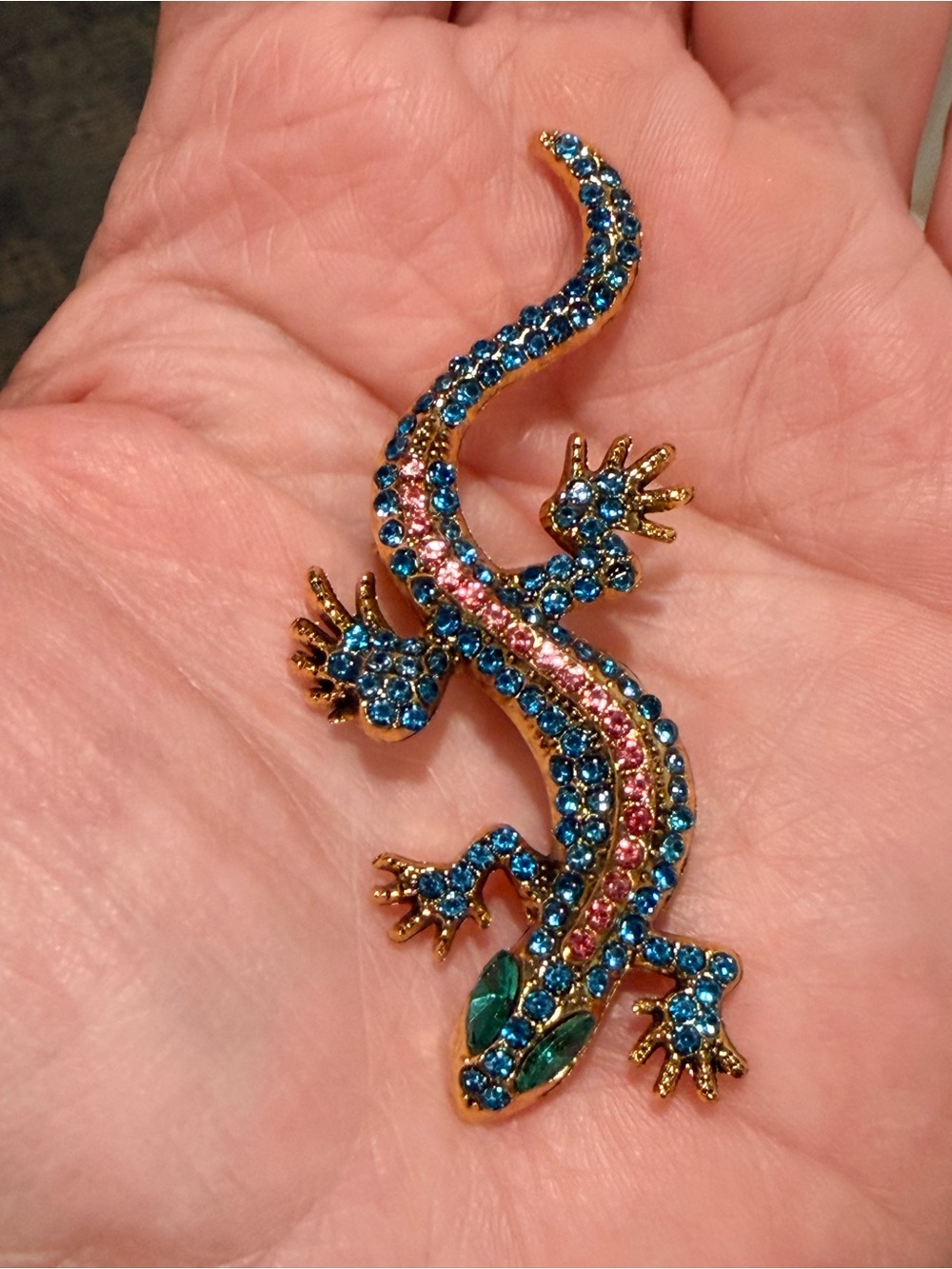 pink & blue Crystal Lizard gold tone Brooch β Blue, Pink & Gold